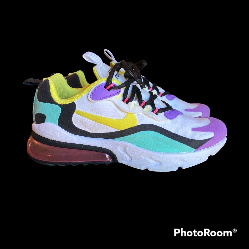 Nike Air Max React